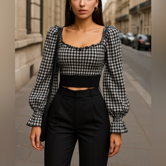 Zara Tops - Gingham Puff Sleeve Crop – Coquette Parisian – Model Off Duty – S